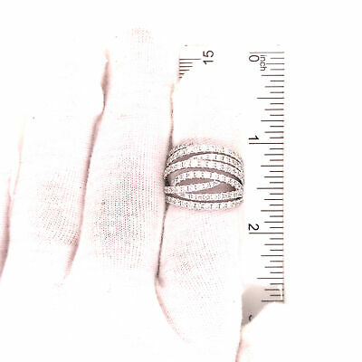 18K Diamond Crossover Band White Gold