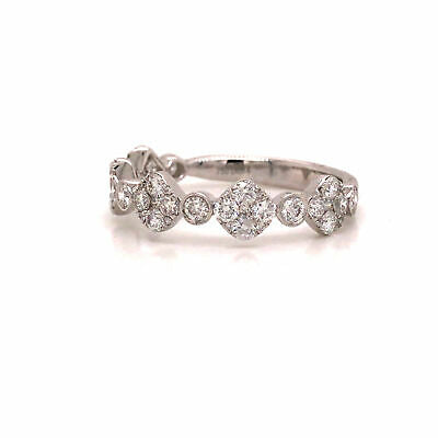 18K Diamond Cluster Band White Gold